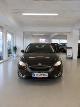 Bil hos Bilhuset Danmark